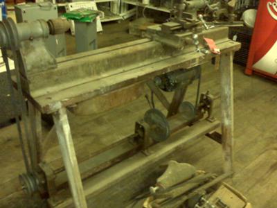 Vintage Delta Dual Wood/metal lathe